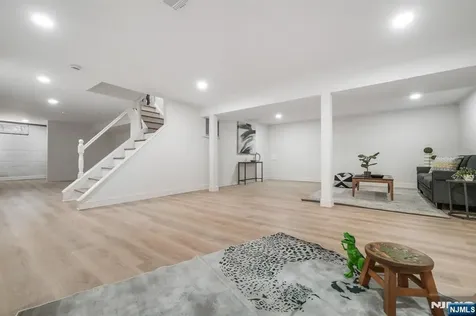 183 Wyckoff Avenue Wyckoff NJ 07481