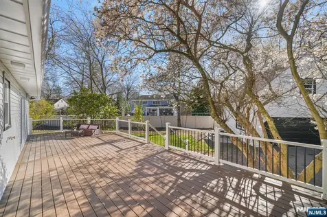 183 Wyckoff Avenue Wyckoff NJ 07481