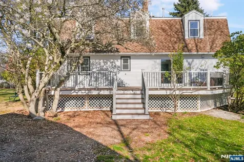 183 Wyckoff Avenue Wyckoff NJ 07481