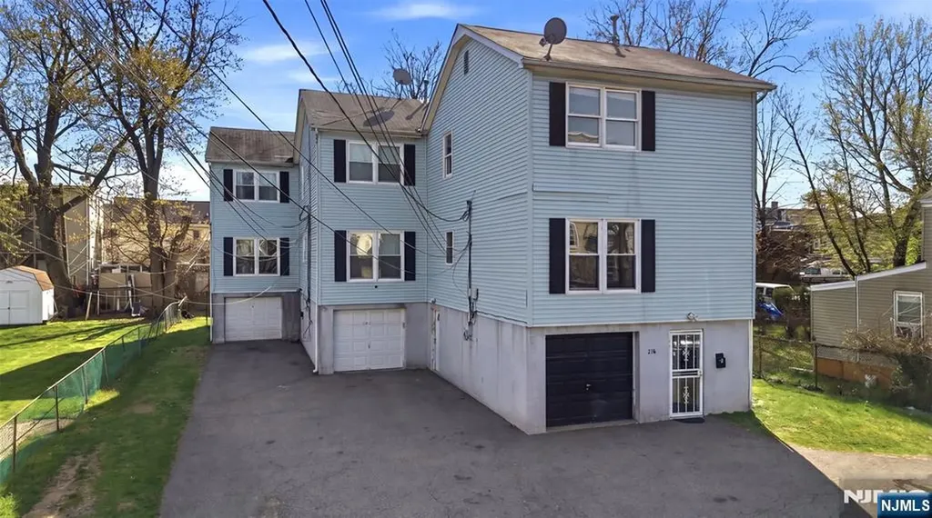 216-218 New Street Orange NJ 07050