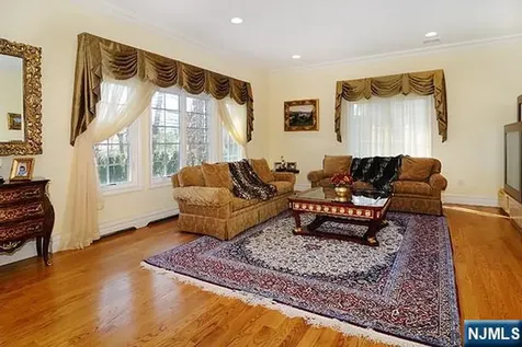 417 N Woodland Street Englewood NJ 07631