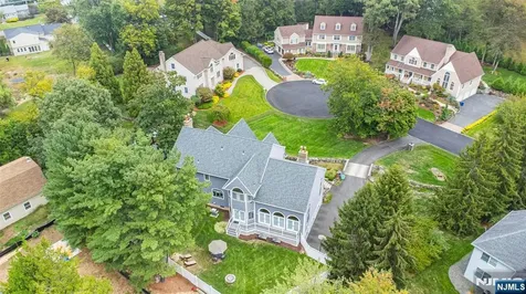 5 Williams Crest Park Ridge NJ 07656