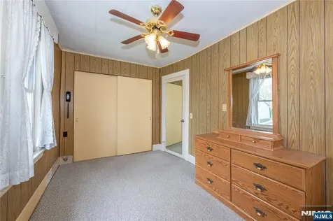 11 Oak Grove Road Caldwell NJ 07006