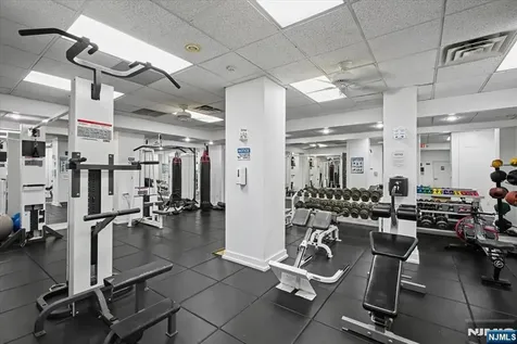 2000 Linwood Avenue Fort Lee NJ 07024
