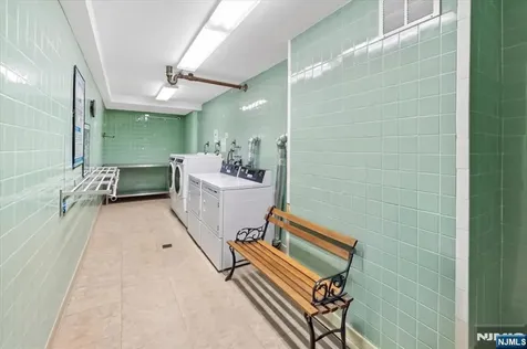 2000 Linwood Avenue Fort Lee NJ 07024