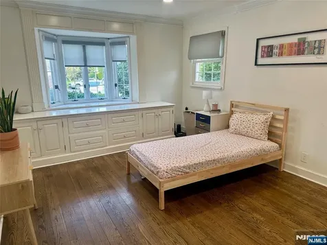 440 Bogert Road River Edge NJ 07661