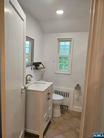 440 Bogert Road River Edge NJ 07661