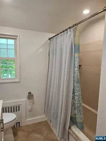 440 Bogert Road River Edge NJ 07661
