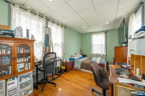 129 Howard Avenue Passaic NJ 07055
