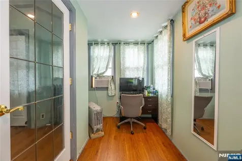 129 Howard Avenue Passaic NJ 07055