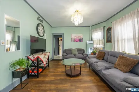 129 Howard Avenue Passaic NJ 07055