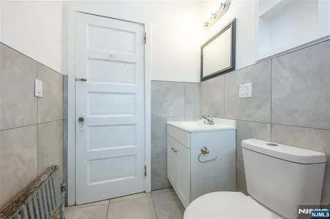 129 Howard Avenue Passaic NJ 07055