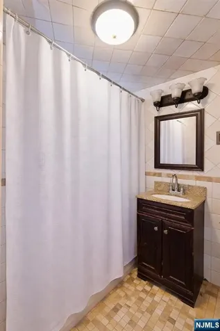 459 18th Street Paterson NJ 07514