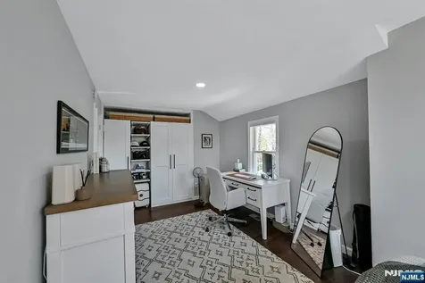 34 Shadyside Avenue Dumont NJ 07628