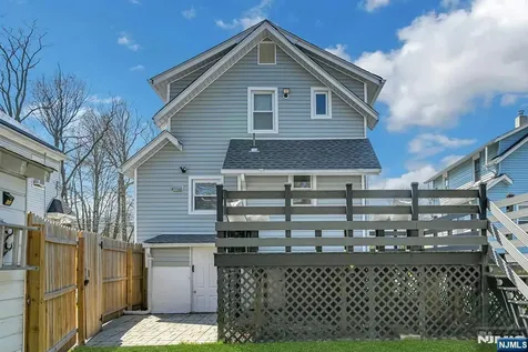 34 Shadyside Avenue Dumont NJ 07628