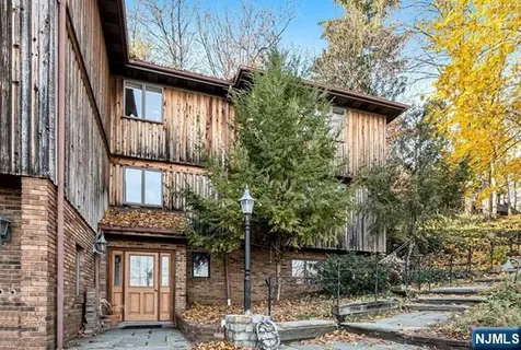 40 Ridge Road Ridgewood NJ 07450