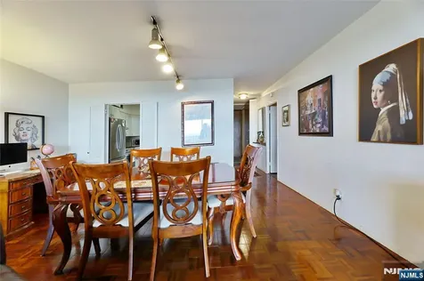 6 Horizon Fort Lee NJ 07024