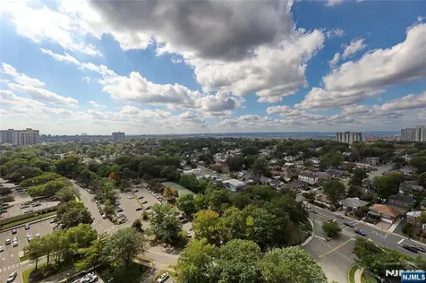 6 Horizon Fort Lee NJ 07024