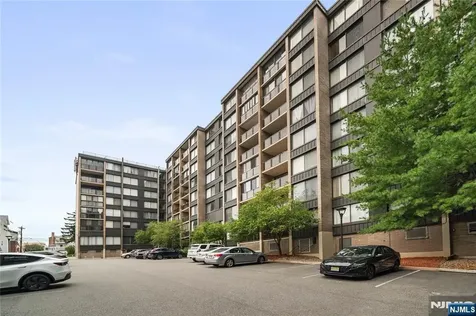 9060 Palisade Avenue North Bergen NJ 07047