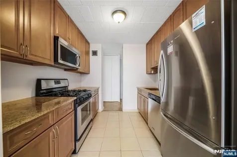9060 Palisade Avenue North Bergen NJ 07047
