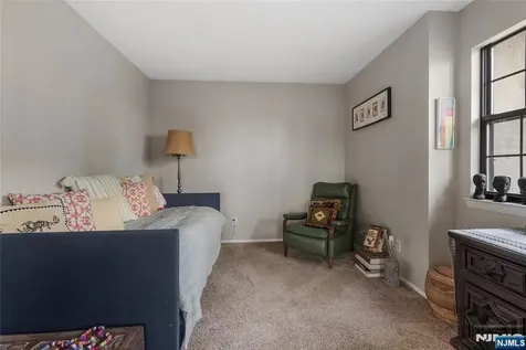 47 Manchester Lane West Milford NJ 07480