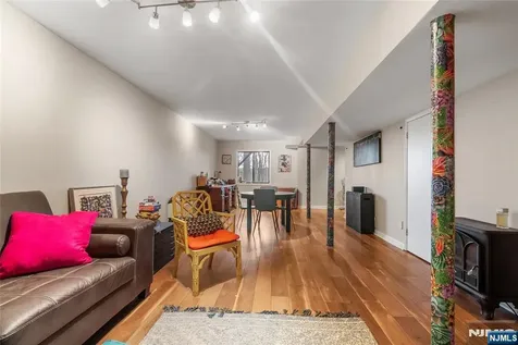 47 Manchester Lane West Milford NJ 07480