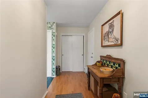 47 Manchester Lane West Milford NJ 07480