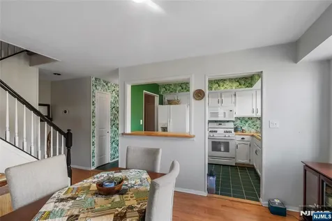 47 Manchester Lane West Milford NJ 07480