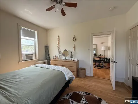 215 Orient Way Rutherford NJ 07070