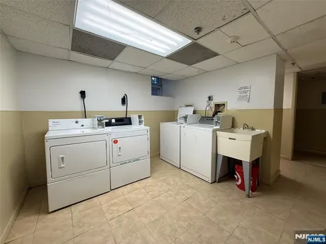 215 Orient Way Rutherford NJ 07070