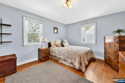 68 Ilford Avenue North Arlington NJ 07031