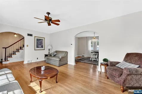 68 Ilford Avenue North Arlington NJ 07031