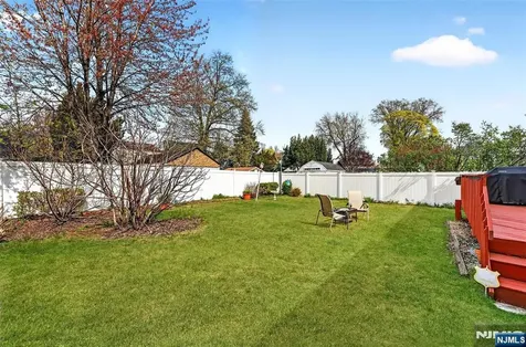 68 Ilford Avenue North Arlington NJ 07031