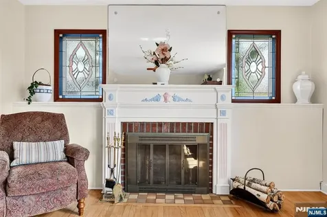 68 Ilford Avenue North Arlington NJ 07031