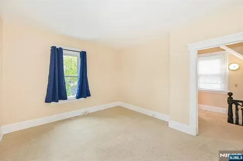 135 Cresskill Avenue Dumont NJ 07628