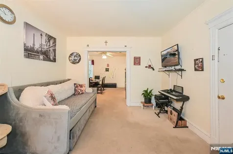 135 Cresskill Avenue Dumont NJ 07628