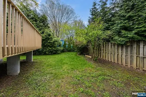 135 Cresskill Avenue Dumont NJ 07628