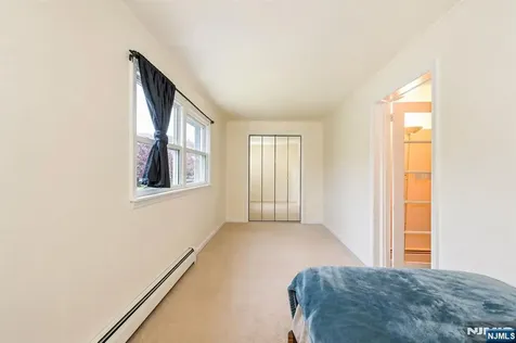135 Cresskill Avenue Dumont NJ 07628