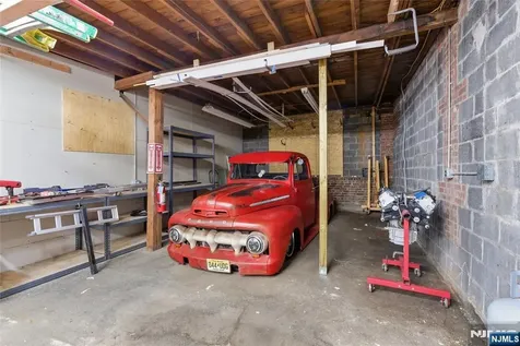 475 Westminster Place Lodi NJ 07644