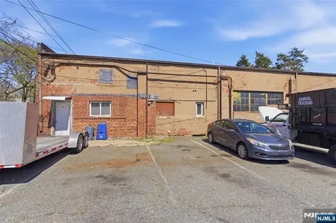475 Westminster Place Lodi NJ 07644