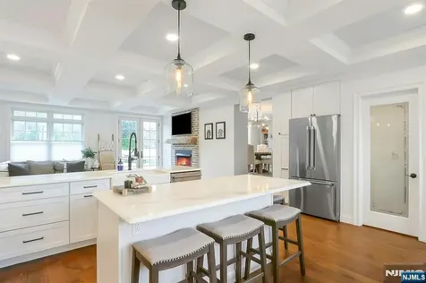 110 Terbell Parkway River Vale NJ 07675