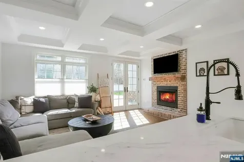 110 Terbell Parkway River Vale NJ 07675