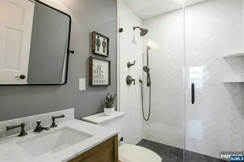 110 Terbell Parkway River Vale NJ 07675