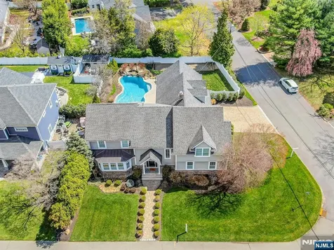 110 Terbell Parkway River Vale NJ 07675