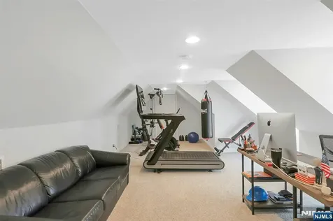 110 Terbell Parkway River Vale NJ 07675