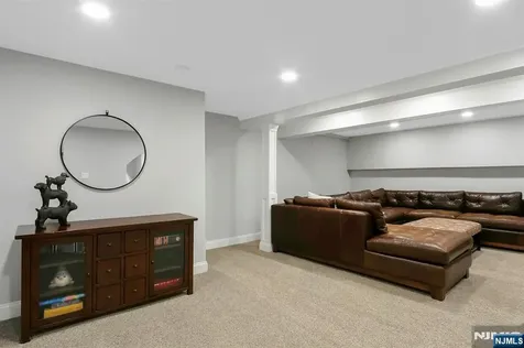 110 Terbell Parkway River Vale NJ 07675