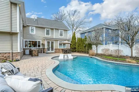 110 Terbell Parkway River Vale NJ 07675