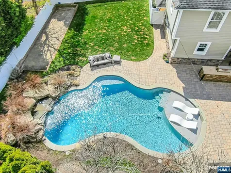 110 Terbell Parkway River Vale NJ 07675