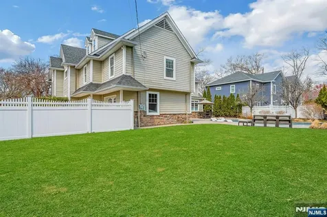 110 Terbell Parkway River Vale NJ 07675