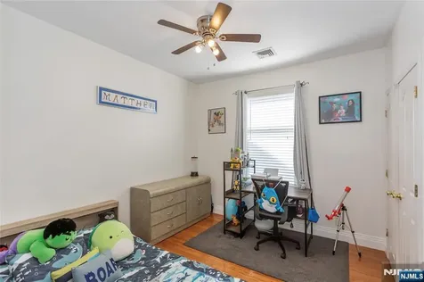 71 Parker Avenue Hawthorne NJ 07506